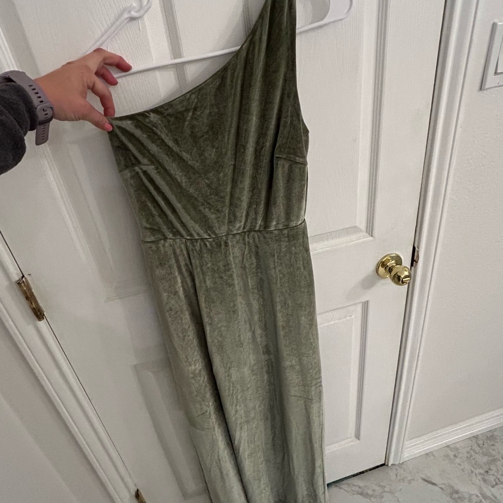 Baltic Born One-Shoulder Velvet Dress in Sage